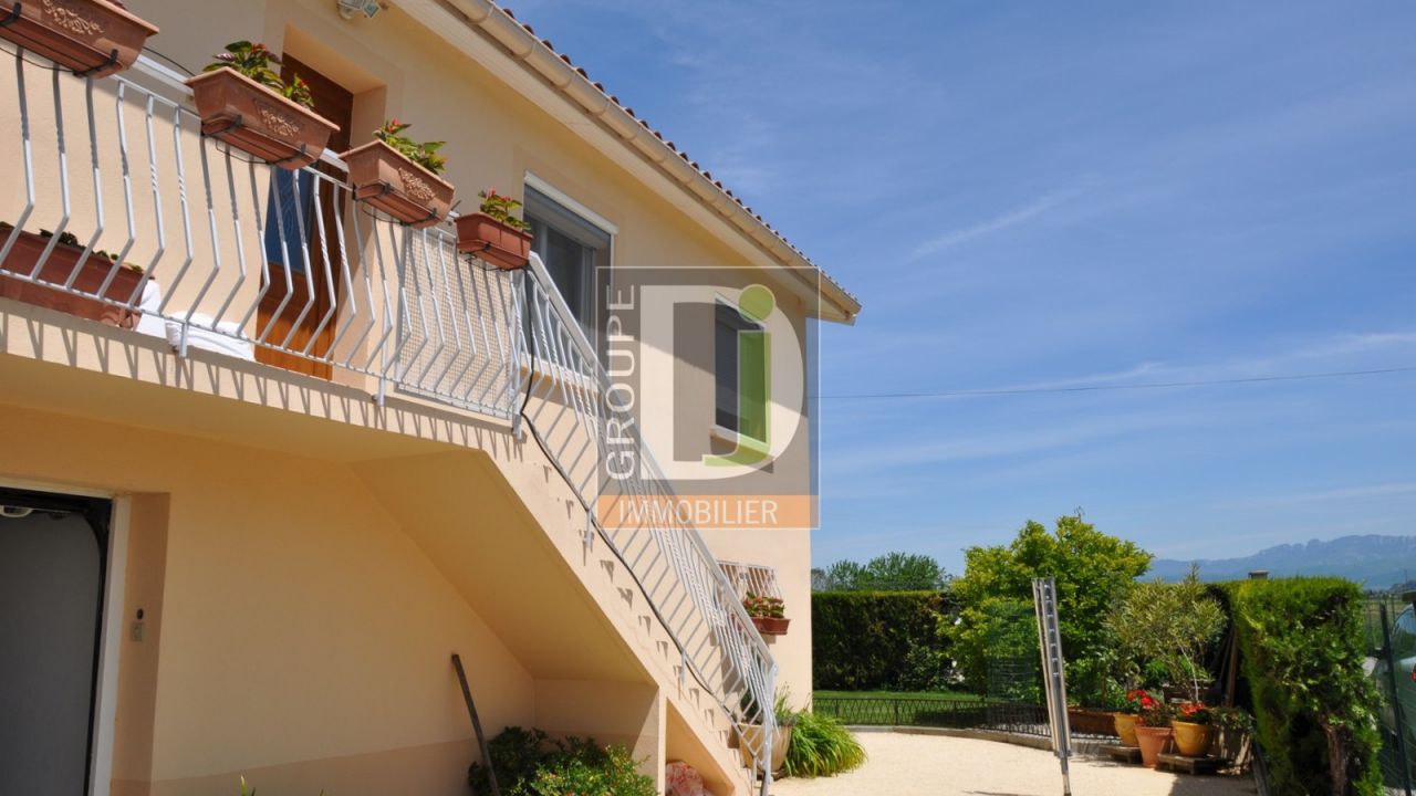 Vente maison MALLISARD Maison sur 2 niveaux - photo